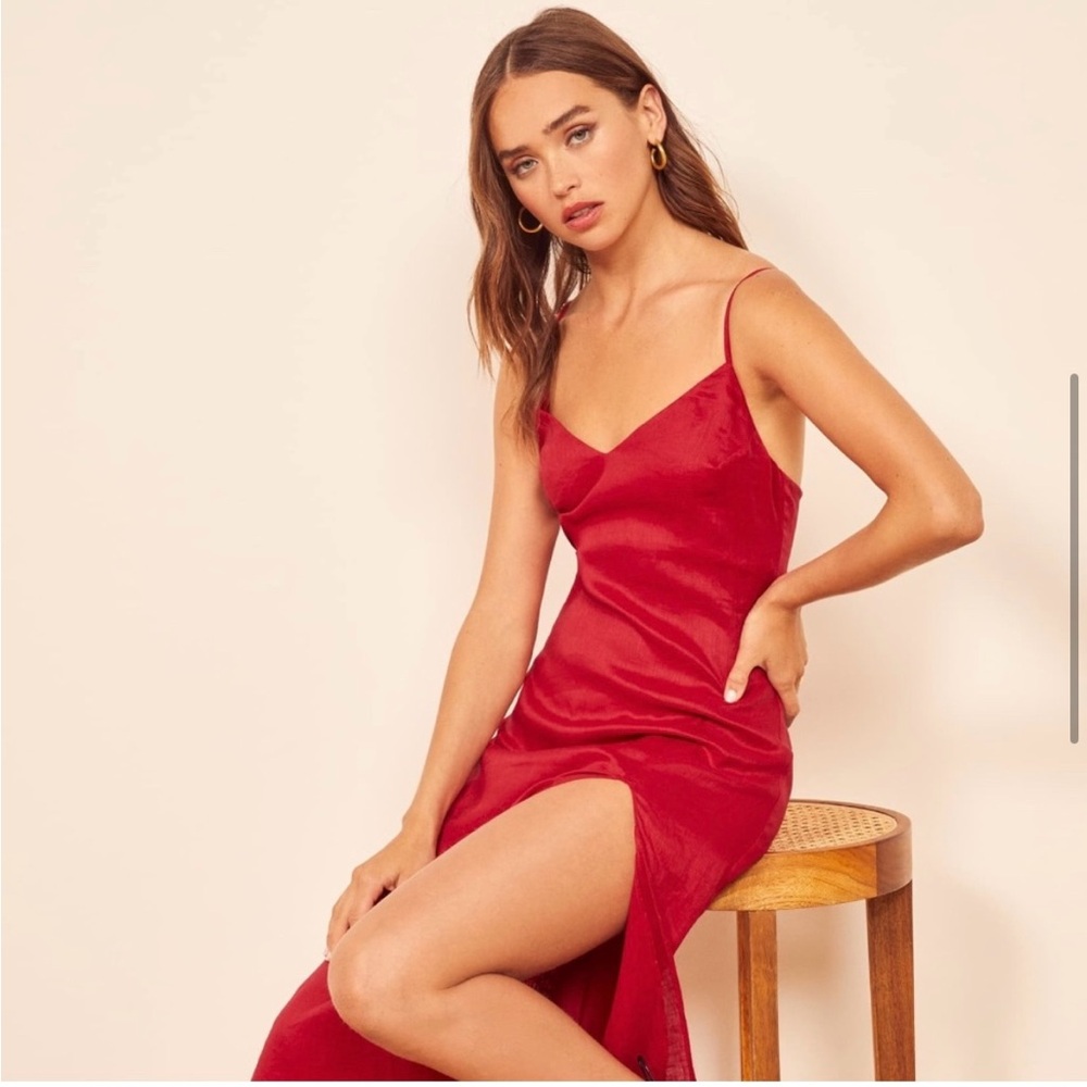 Reformation Brianna Linen Dress in Cherry